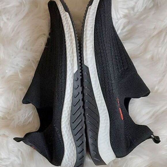 Red by Marc Ecko soft sole Pull-on sneakers - Picture 8 of 11